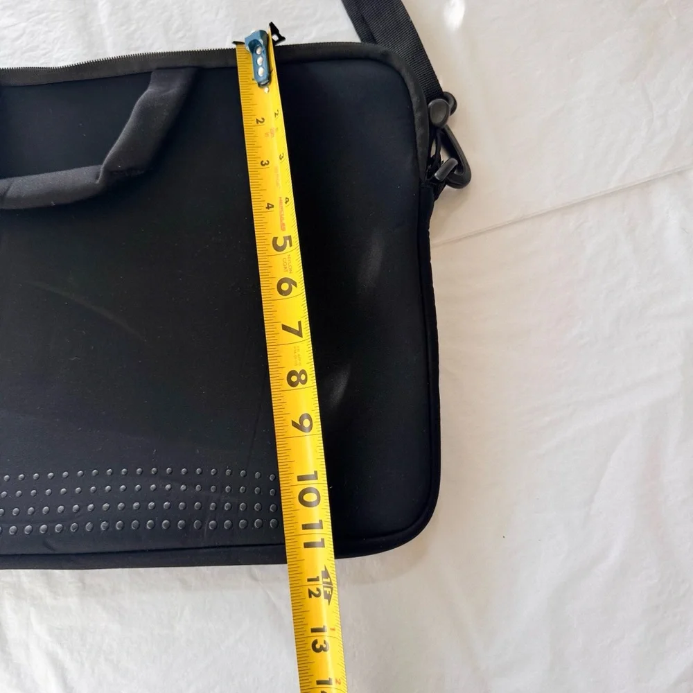SAMSONITE Aramon 13” Neoprene Laptop Bag Tablet Mac MacBook iPad Case w Strap